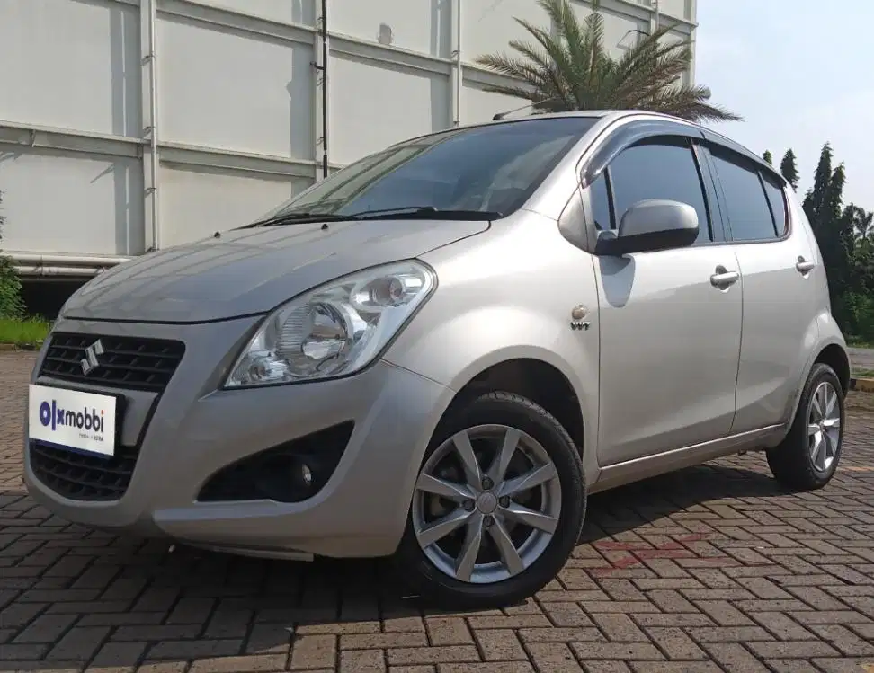 TDP 5,JT Suzuki Splash 1.2 DR Bensin-AT Putih 2015