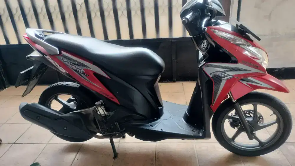 Vario 125 kzr Old