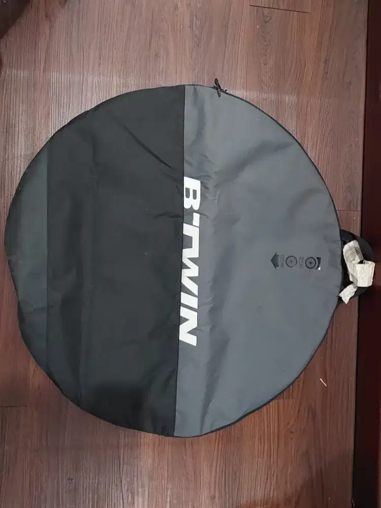 BTWIN Wheel Cover Bag