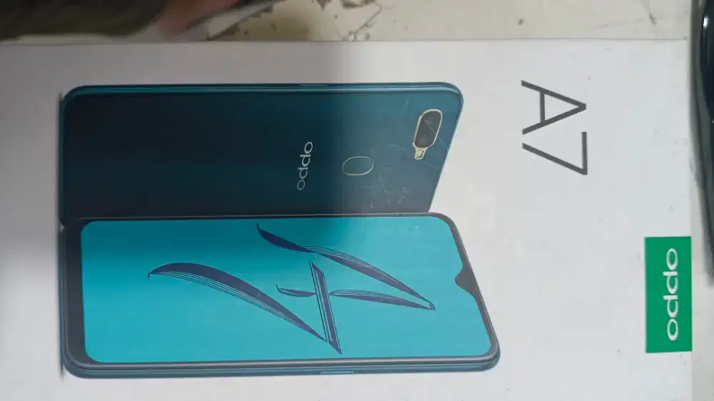 Second oppo a7 ram 3 internal 64 gb lengkap