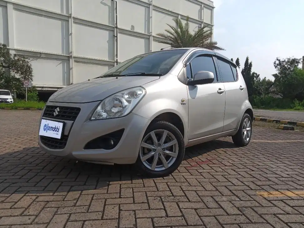 TDP 5,JT Suzuki Splash 1.2 DR Bensin-AT Putih 2015