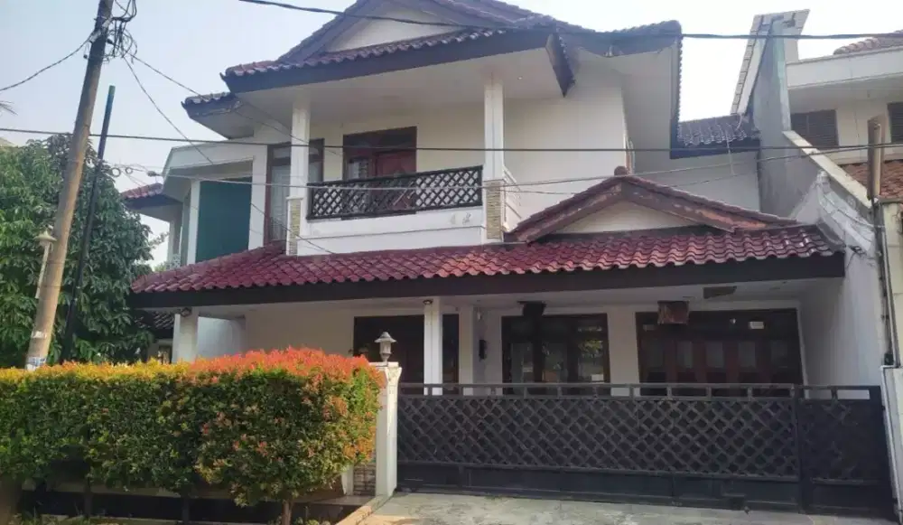DIJUAL RUMAH STRATEGIS, LUAS & NYAMAN, CINERE, DEPOK KOTA