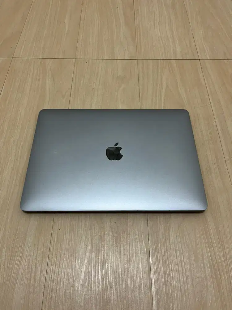 Macbook Pro 2017 16/512