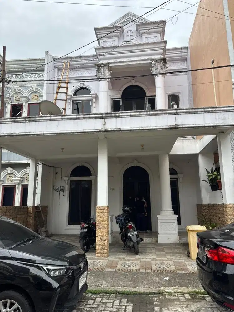 Disewakan Rumah lokasi strategis di Komplek Milala Mas jln AH Nasution