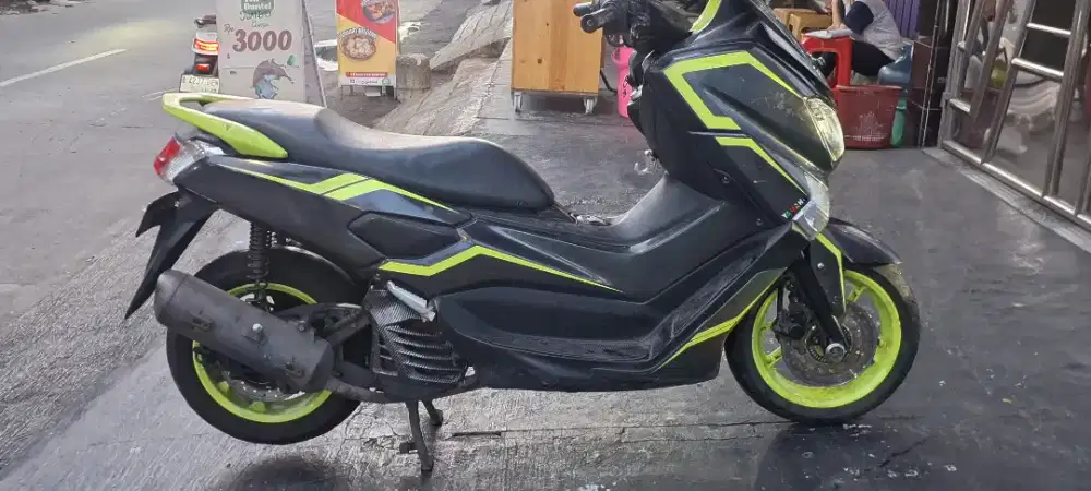 nmax 2017 mesin normal body bagus
