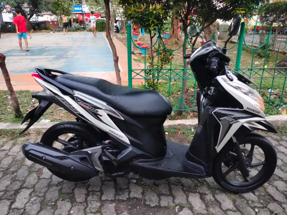 HONDA VARIO FI KZR 125 CC 2012 pajak panjang/B.dki