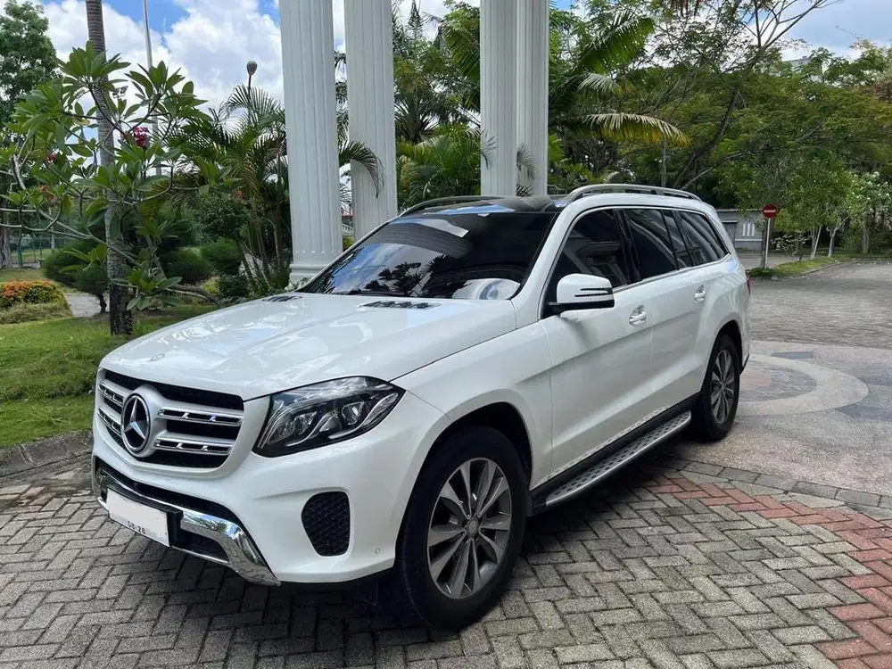 MERCEDES BENZ GLS 400 Exclusive A/T 2017 KM 32rb