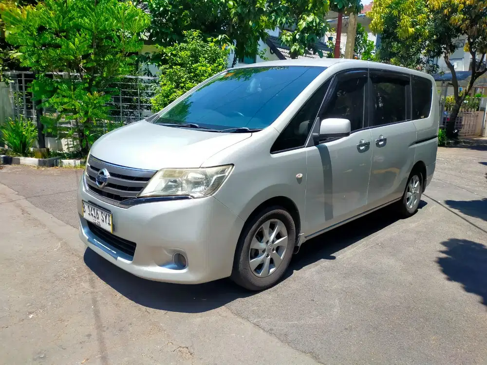 Nissan Serena 2013 Bensin