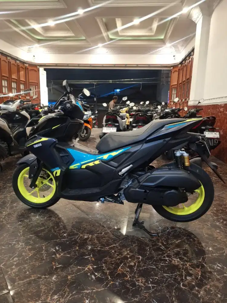 HUB KOM DP 3 JT AEROX ALPHA CYBER CITY ABS 2025 KM LOW MOTOR GRES