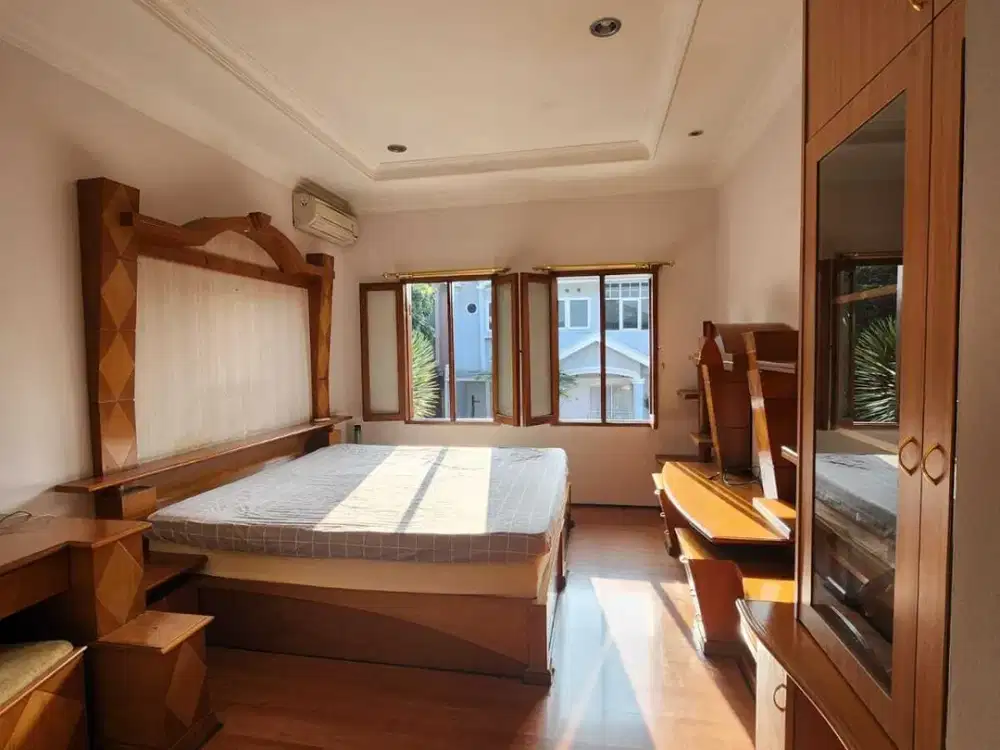 Rumah full furnish setra duta kota bandung