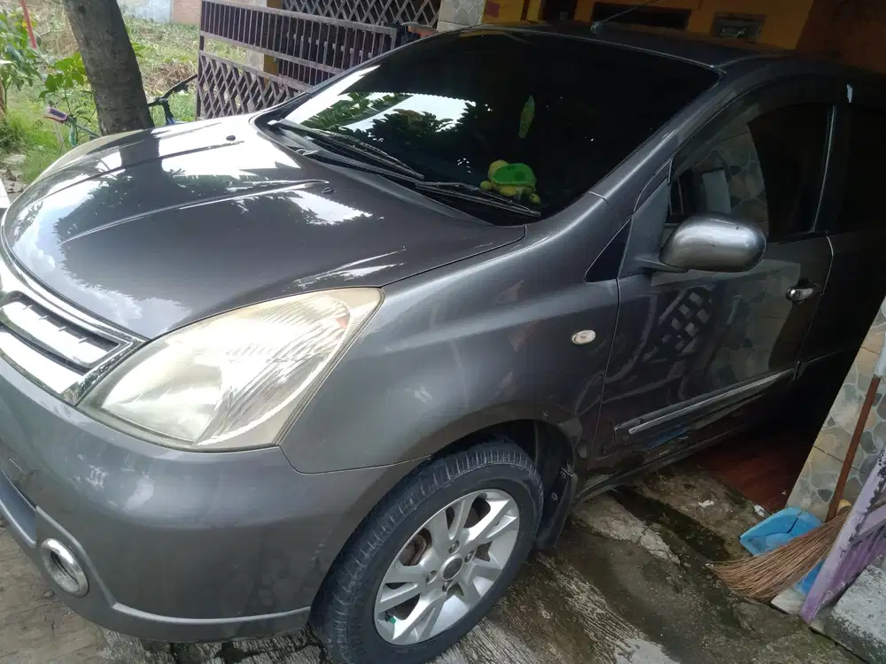 Nissan Livina 2013 Bensin