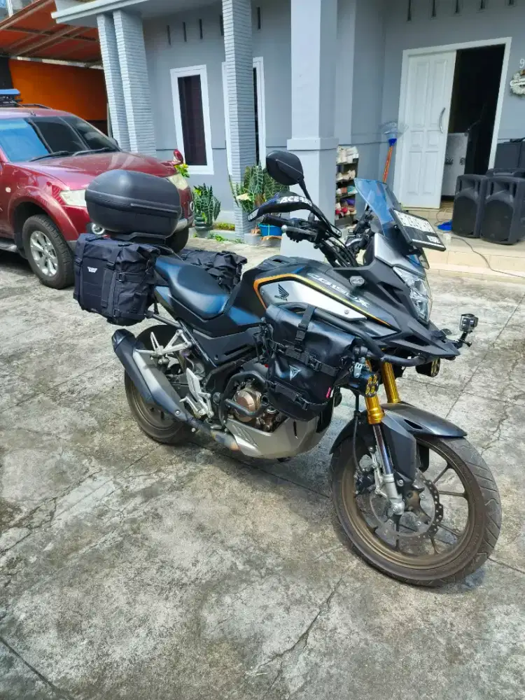 Honda CB150X 2023