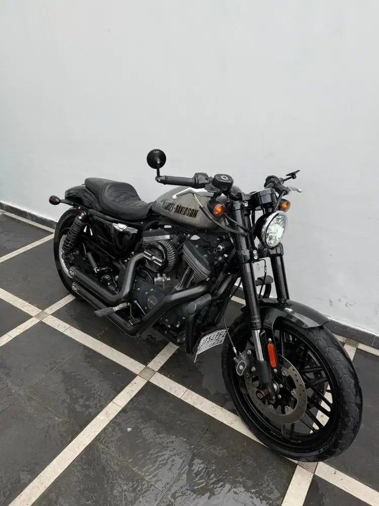 Harley Davidson Sportster Roadster 1200 2016