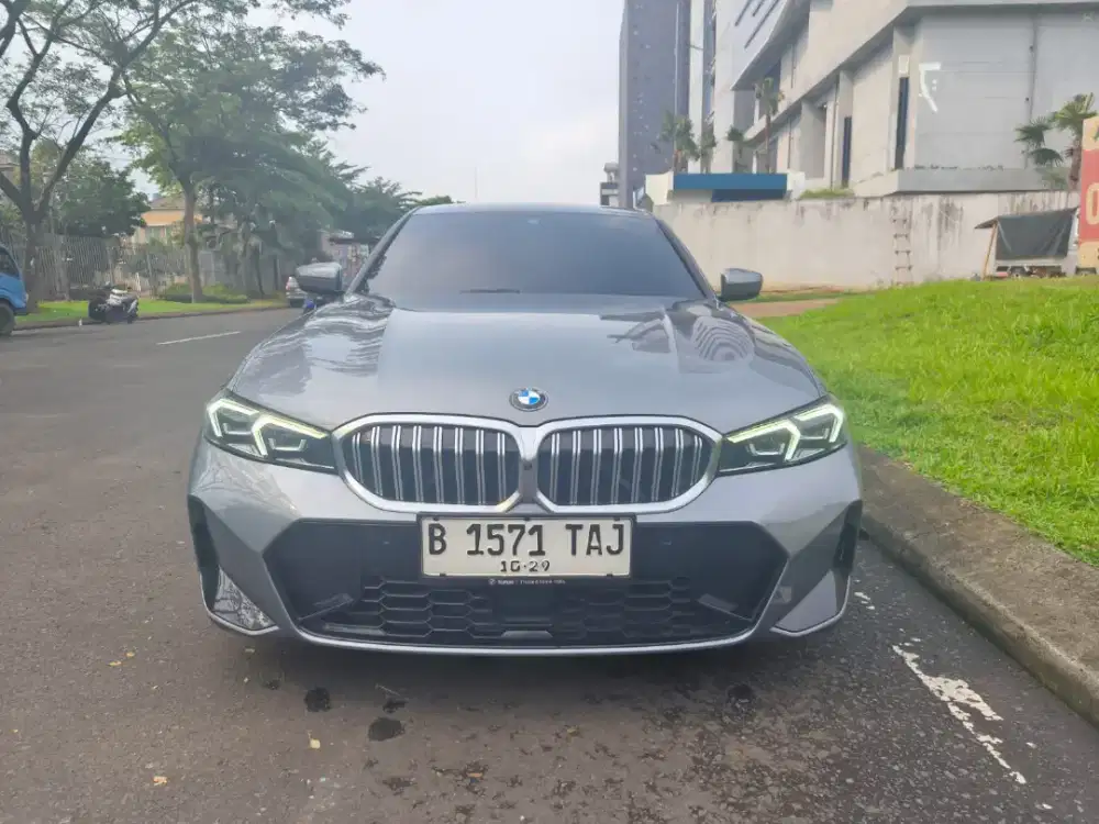 11 rb miles BMW 320i M Sport 2024 seperti baru