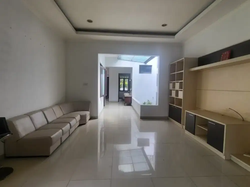 Rumah nyaman 1,5 lantai di Batu nunggal kota bandung