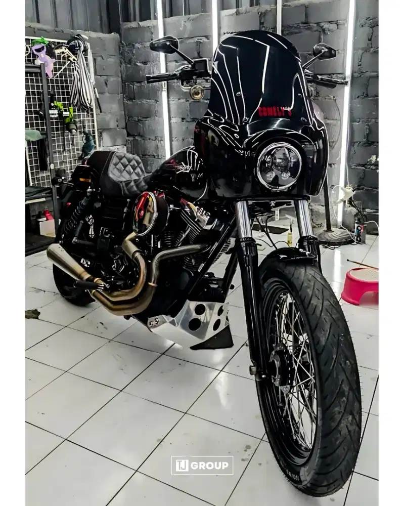FOR SALE!! HARLEY DAVIDSON DYNA SUPER GLIDE CUSTOM 2013