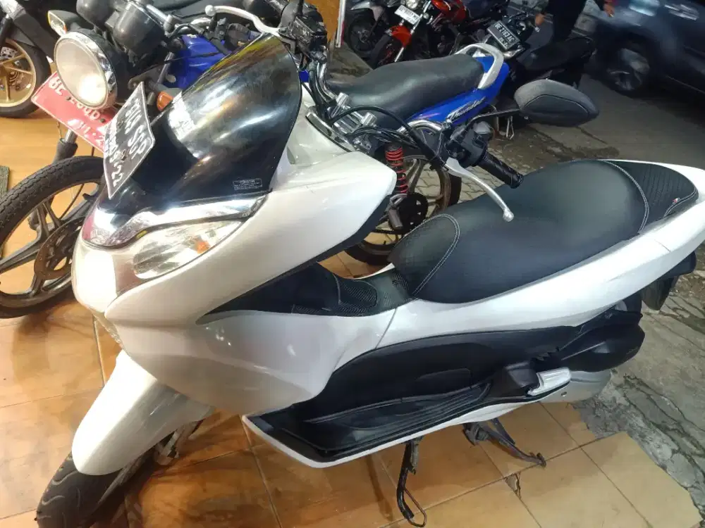Pcx cbu 2012 thailand build up limited edition