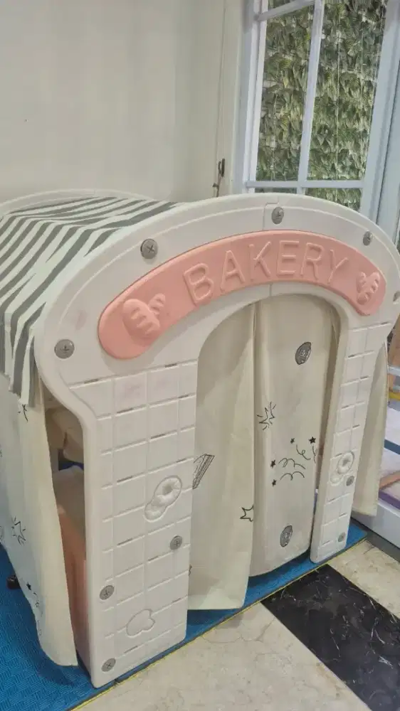 Preloved bekas rumah rumahan bakery