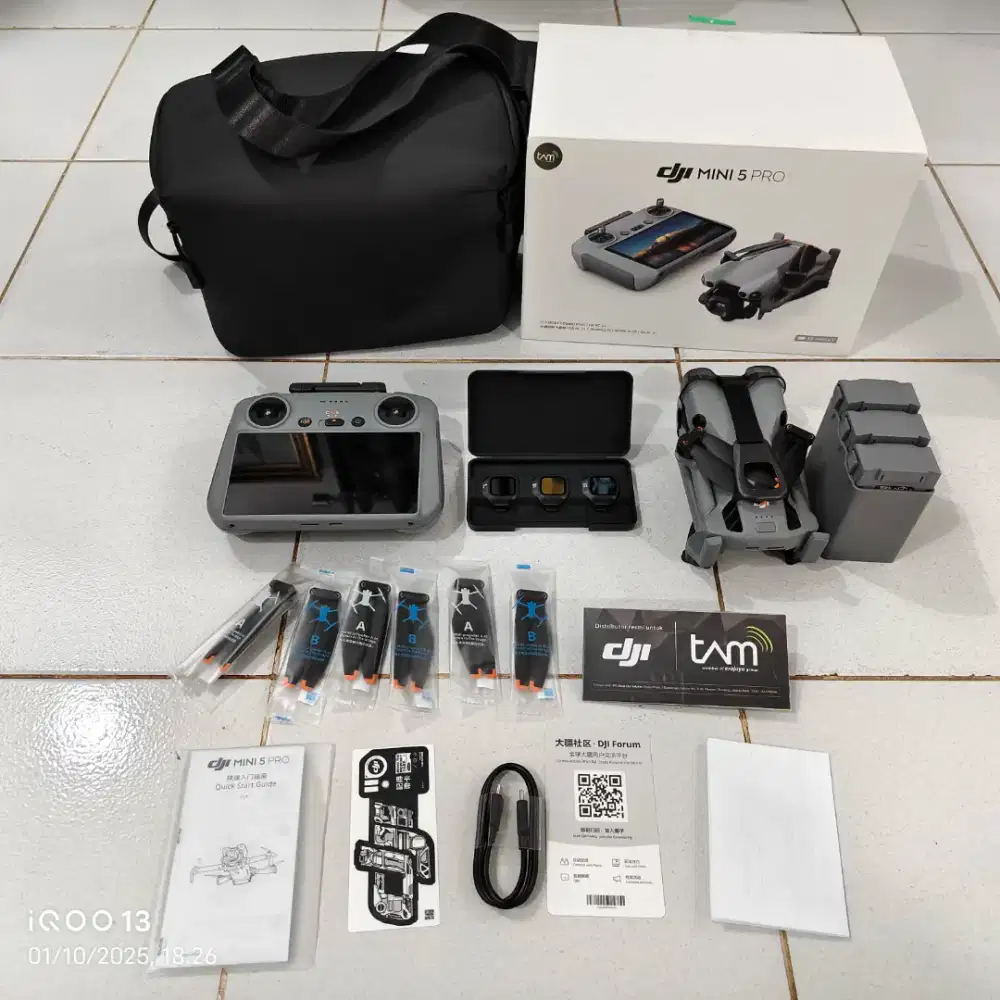 BNOB DJI Mini 5 Pro Fly More Combo Plus RC 2