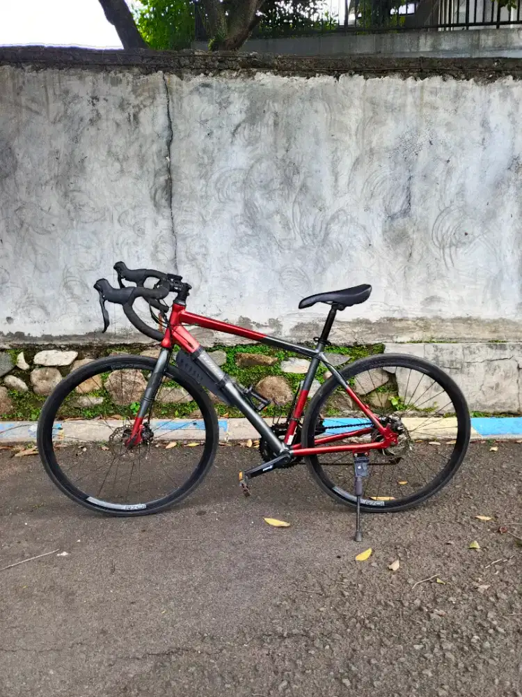 Sepeda element road bike
