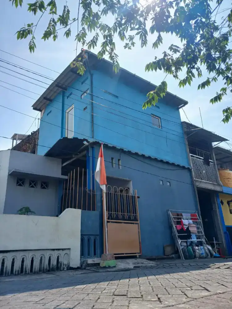 Dijual Kosan 2 Lt
