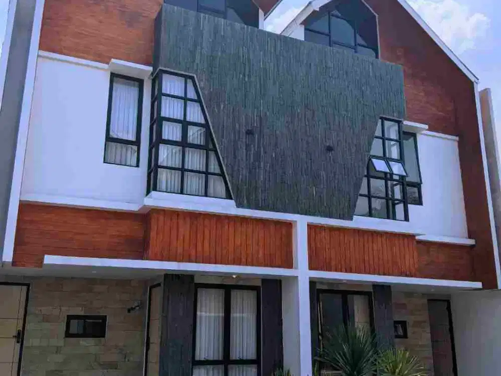 Rumah Tapos Depok 3 kamar tidur lahan luas bisa KPR strategis 6 menit stasiun Cibinong 10 menit pintu tol citereup Depok