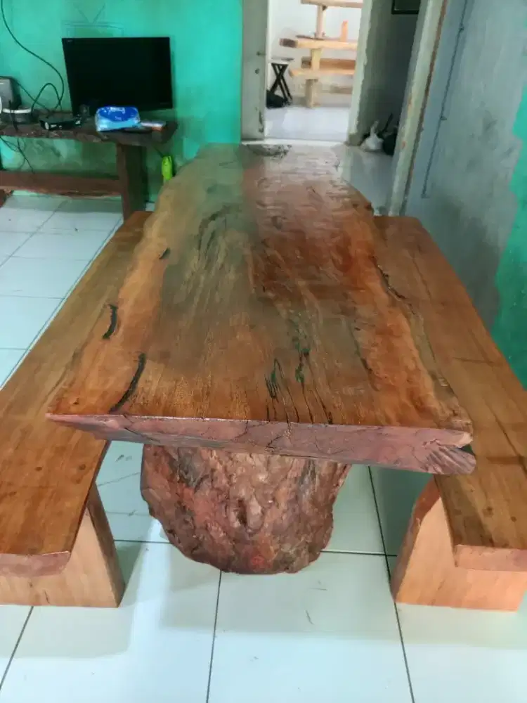 MEJA KAYU ALAMI UTUH SET 6 ORANG