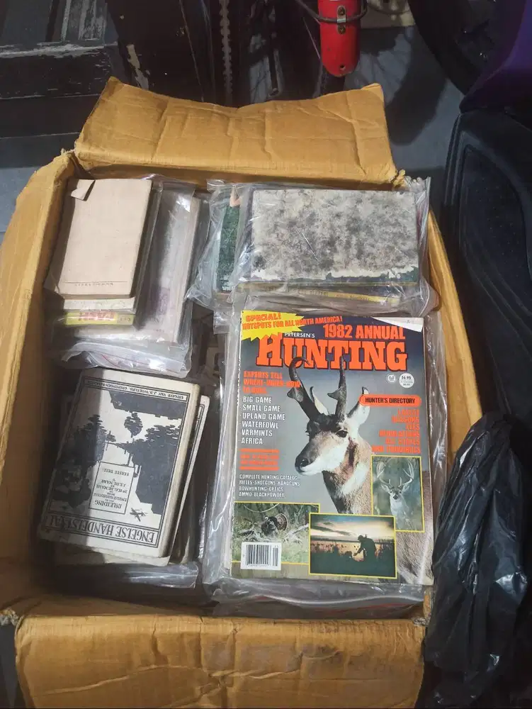 Jual Borongan Buku koleksi 1940-1980