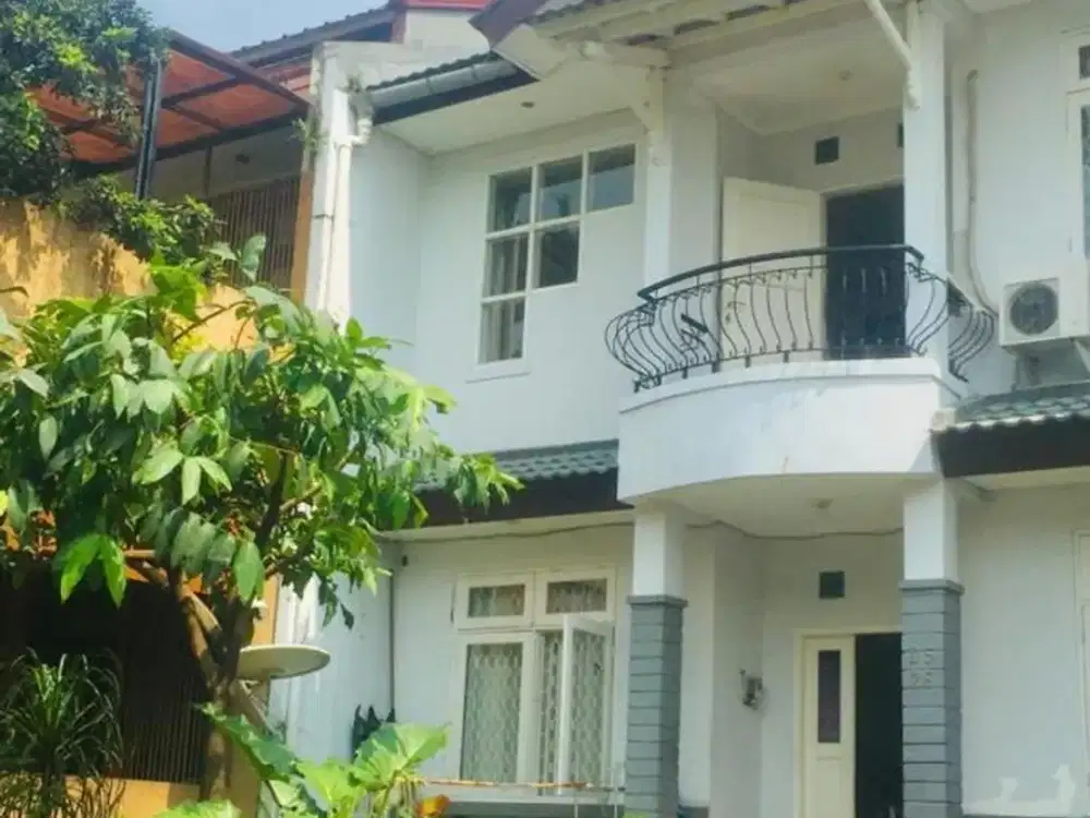 DIJUAL CEPAT HARGA BERSAING, RUMAH 2LT, SIAP HUNI DI DANAU BOGOR RAYA