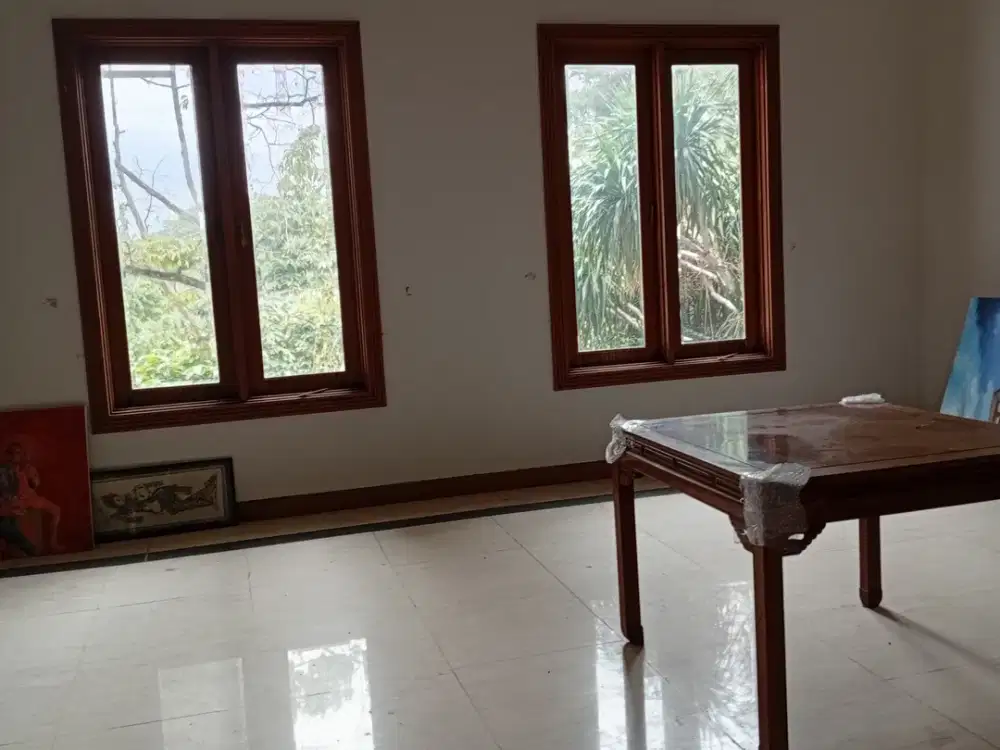 Rumah margasatwa Cilandak Lt. 1400 /Lb 500 m2 , 2 Lantai , 225 jt/thn