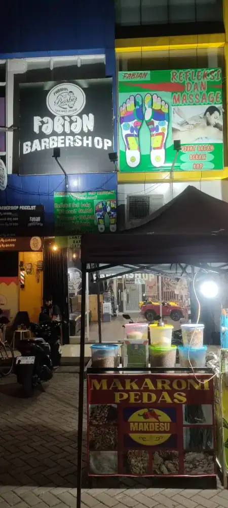 TERAPIS PIJAT DAN BEKAM