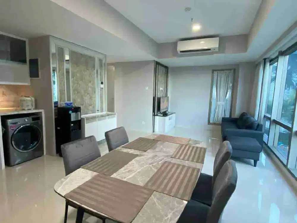 Apartemen La riz Pakuwon mall 3BR furnish