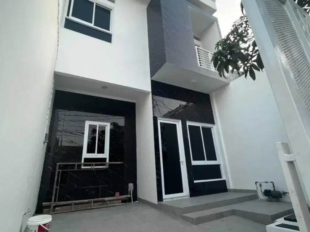 Rumah Siap Huni Bangunan Baru 2.5 Lantai di Janur Asri, Kelapa Gading