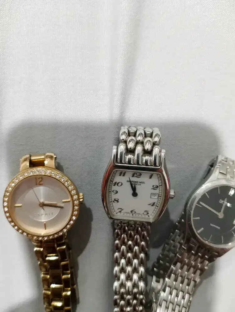 Dijual jam tangan merk bonia,esprit,Reymond weil