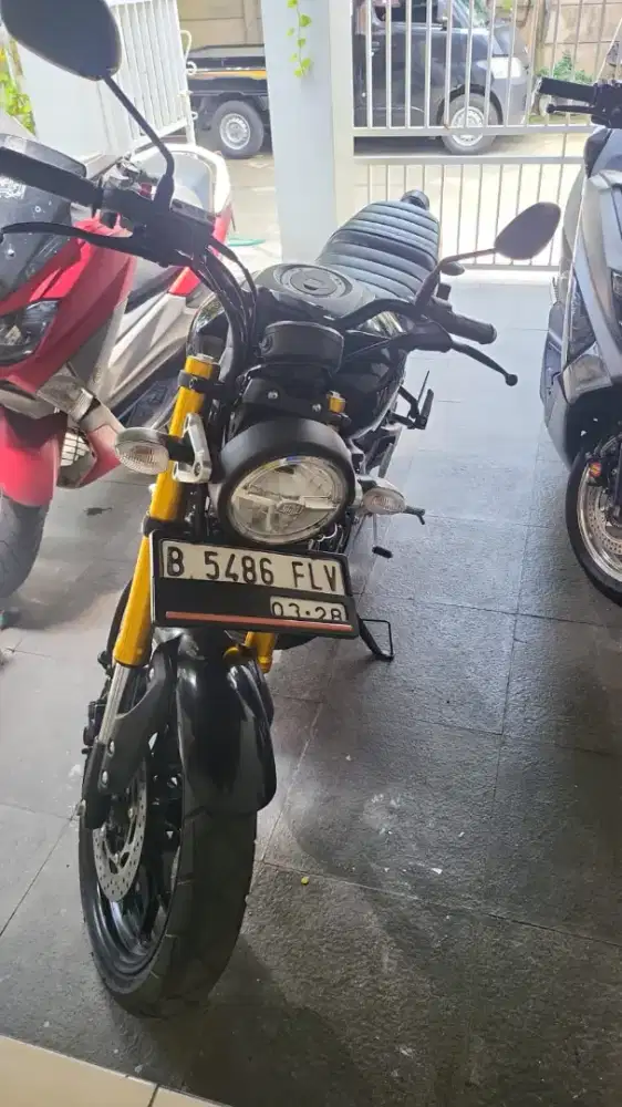 Yamaha xsr 155 km 3800