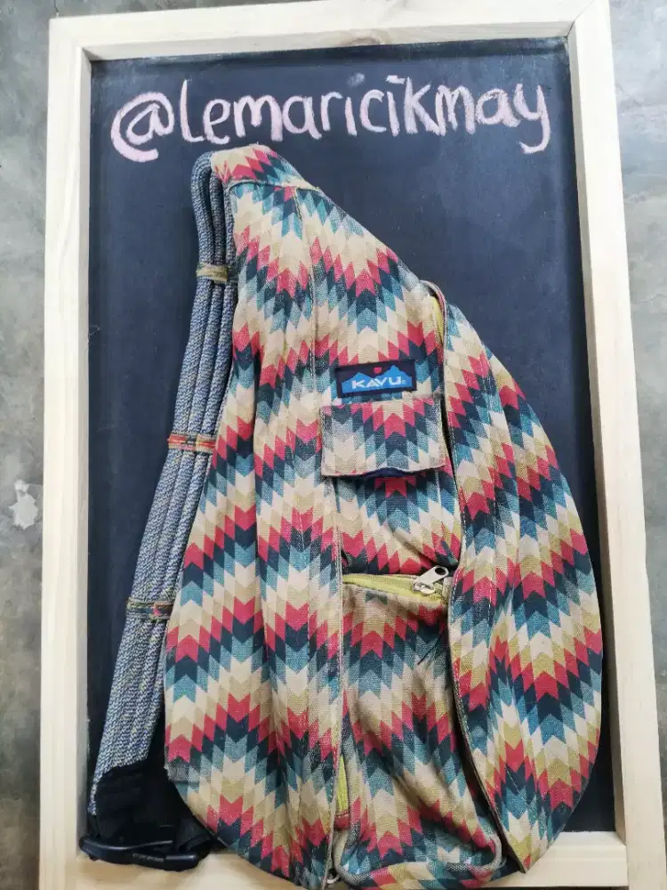 Tas backpack one sling Kavu
