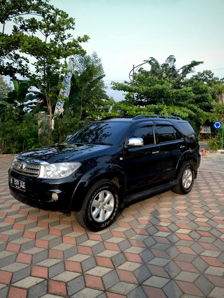 Toyota Fortuner 2011 Diesel