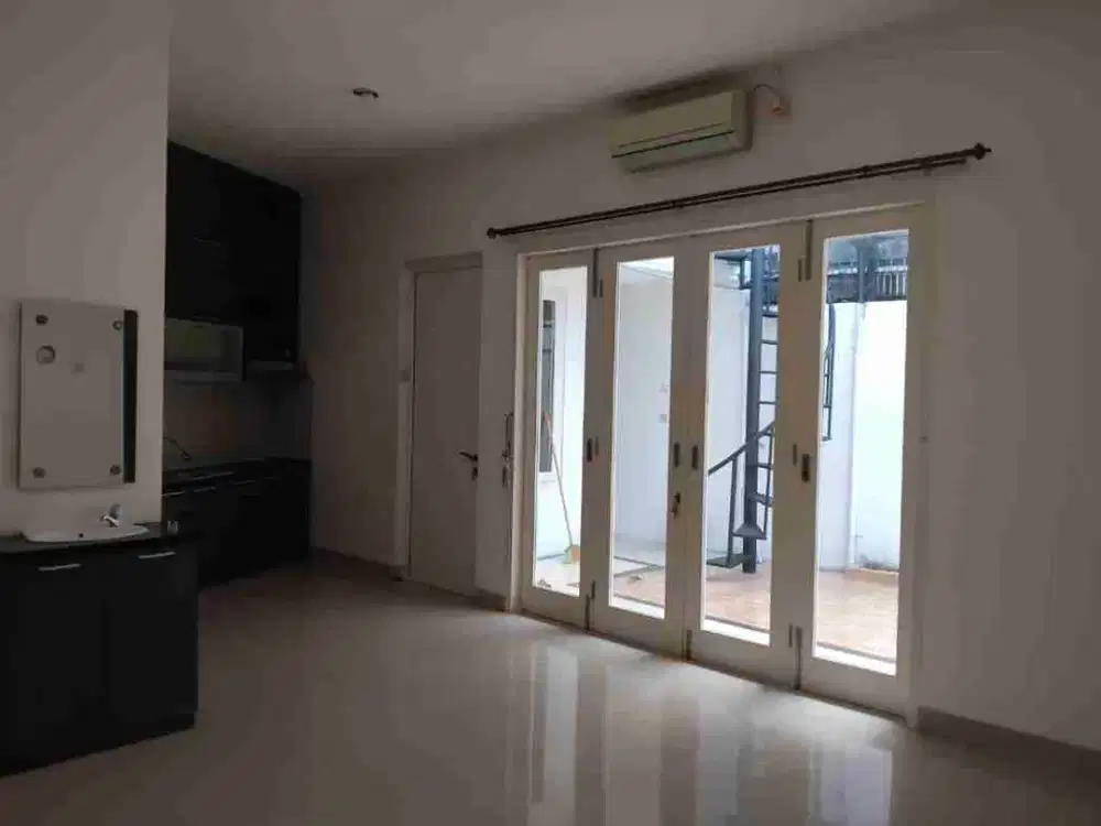 Rumah Cigadung Cluster Sejuk Strategis kota Bandung dijual cepat negotible