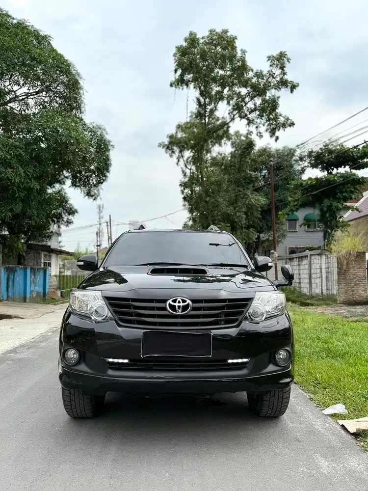 DP 64 JUTA‼️ Fortuner VNT Diesel Manual 2014