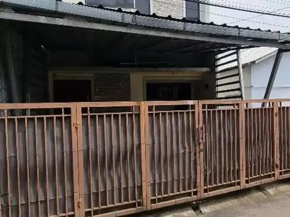 Di Jual Rumah 2 Lantai Lokasi Strategis di Pejaten Timur, Jakarta Selatan