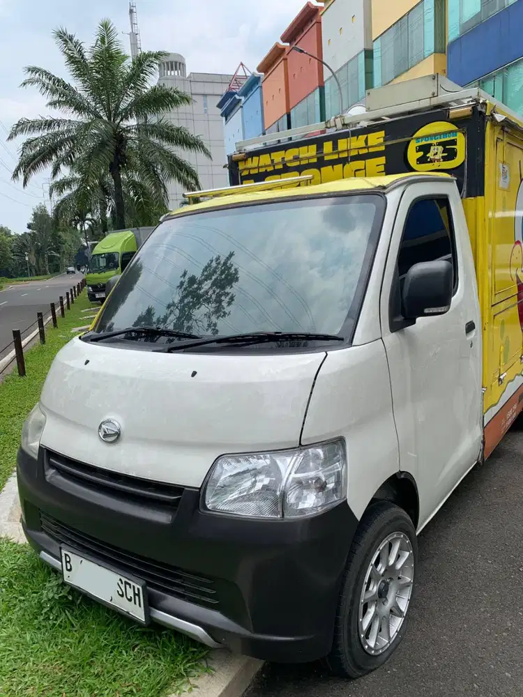 Pick Up Box Daihatsu Gran Max 2021 Irit, Tangguh, Siap Usaha!