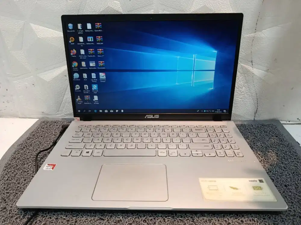 Laptop Asus M509B Processor AMD A4-9125 RADEON  R3 2.3GHz Ram 8
