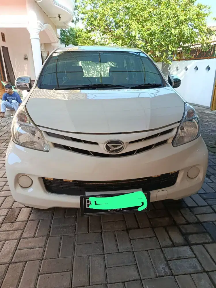 Xenia 1.3 X Manual 2013 Putih