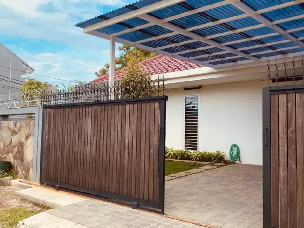 DIJUAL RUMAH CANTIK SIAP HUNI