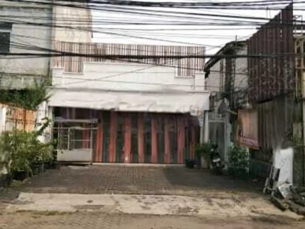 Dijual cepat Rumah luas 403m2 Siap Huni Pinggir Jalan kebayoran Lama