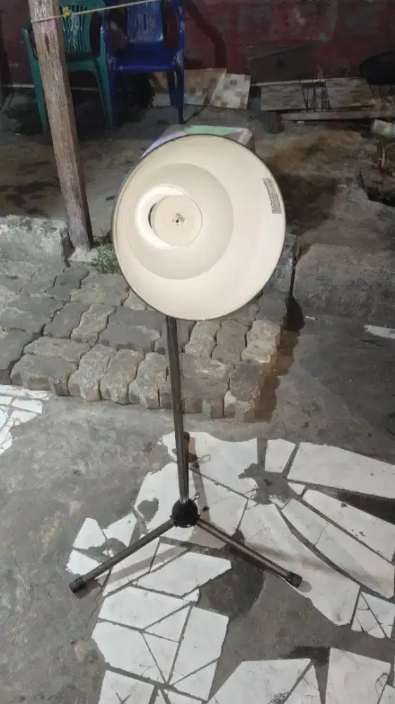 LAMPU STUDIO 60w