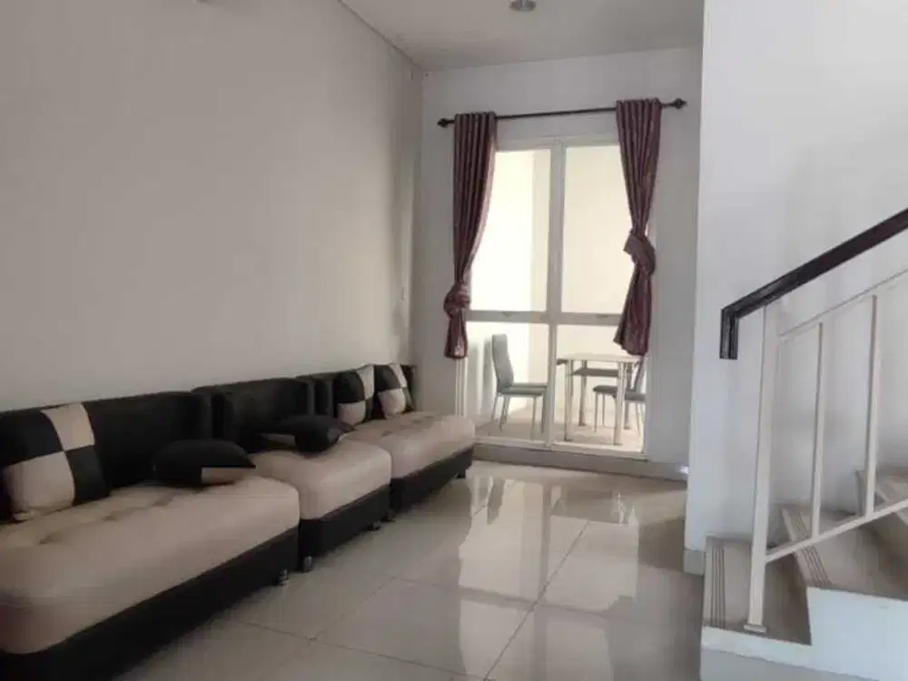 Dijual Rumah semi furnished dan sudah renoved siap huni