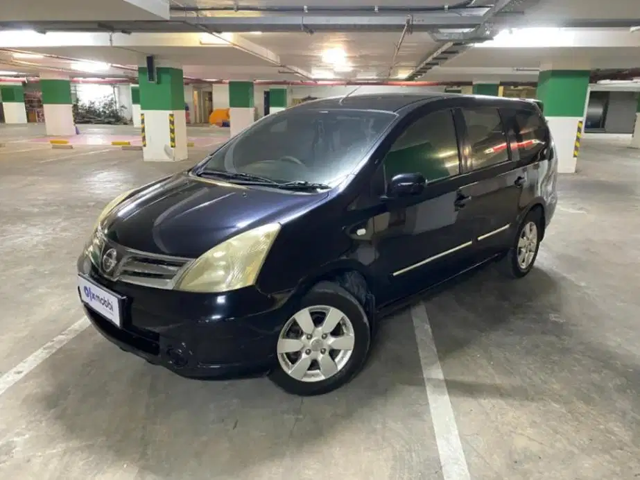 Nissan Grand livina 1.5 XV Bensin-AT 2010 Hitam HDG