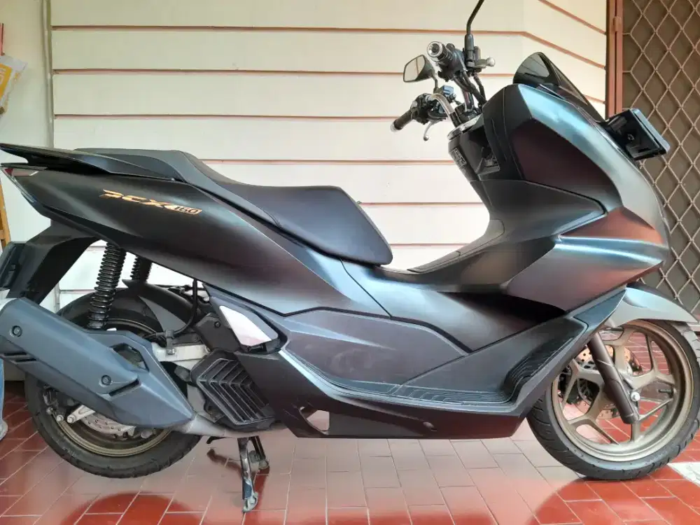 JUAL HONDA PCX 160 ABS ISTIMEWA