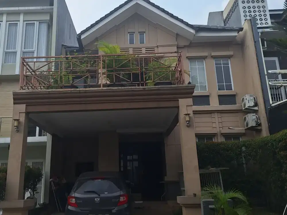 dijual cepat rumah rapi siap huni di the green bsd